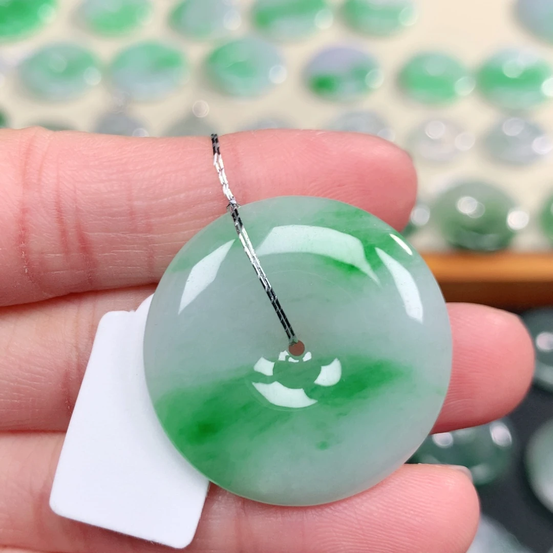 翡翠未镶嵌颈饰30.3-5.7