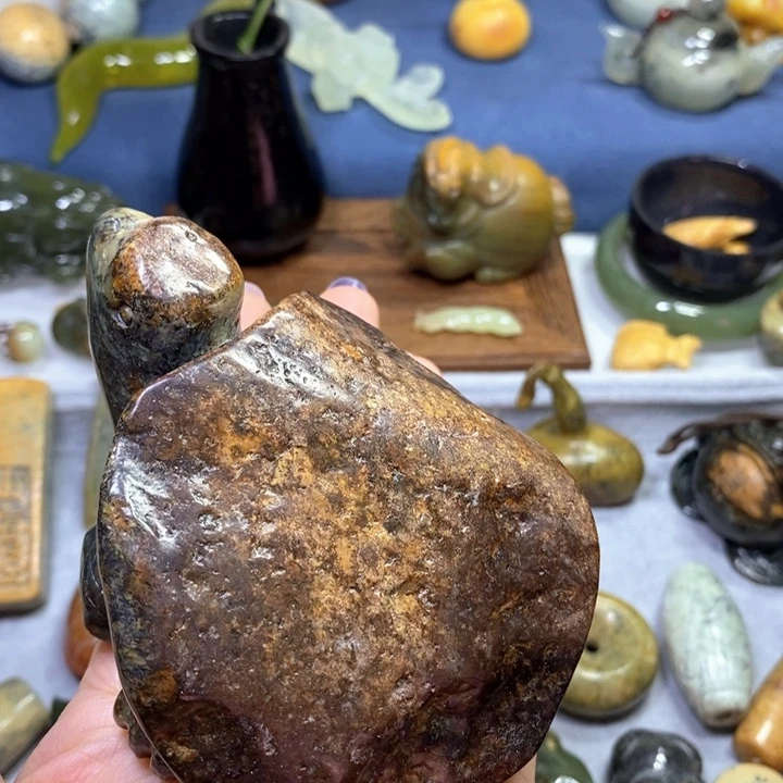 岫岩河磨玉（透闪石质玉）未镶嵌摆件