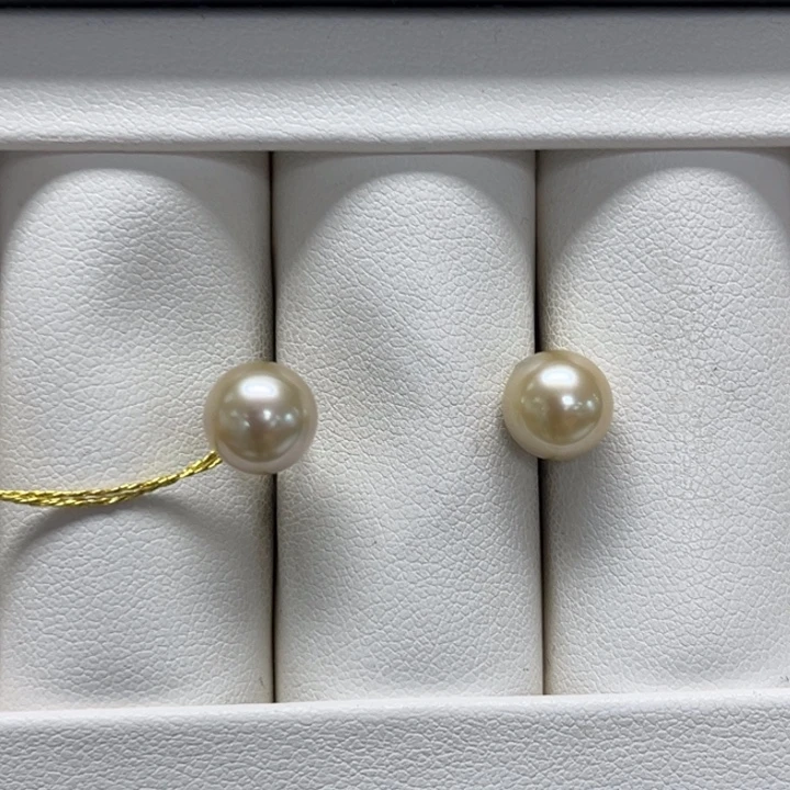 耳饰18K金镶嵌海水珍珠金珠 8-9mm 111号
