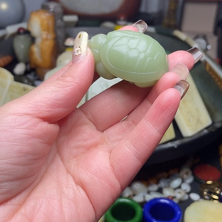 和田玉（糖玉）未镶嵌颈饰