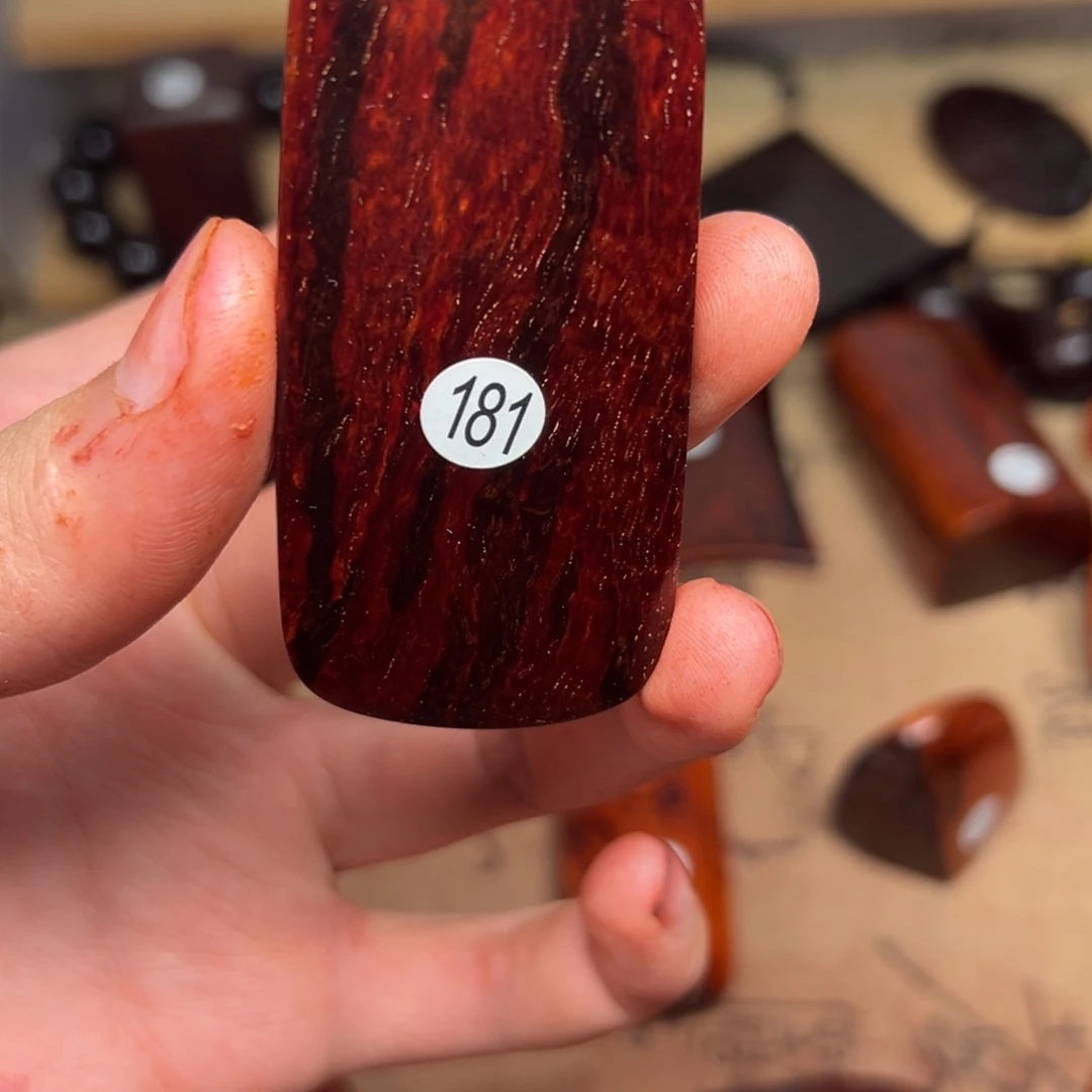 吴***才小叶紫檀把件印度小叶紫檀