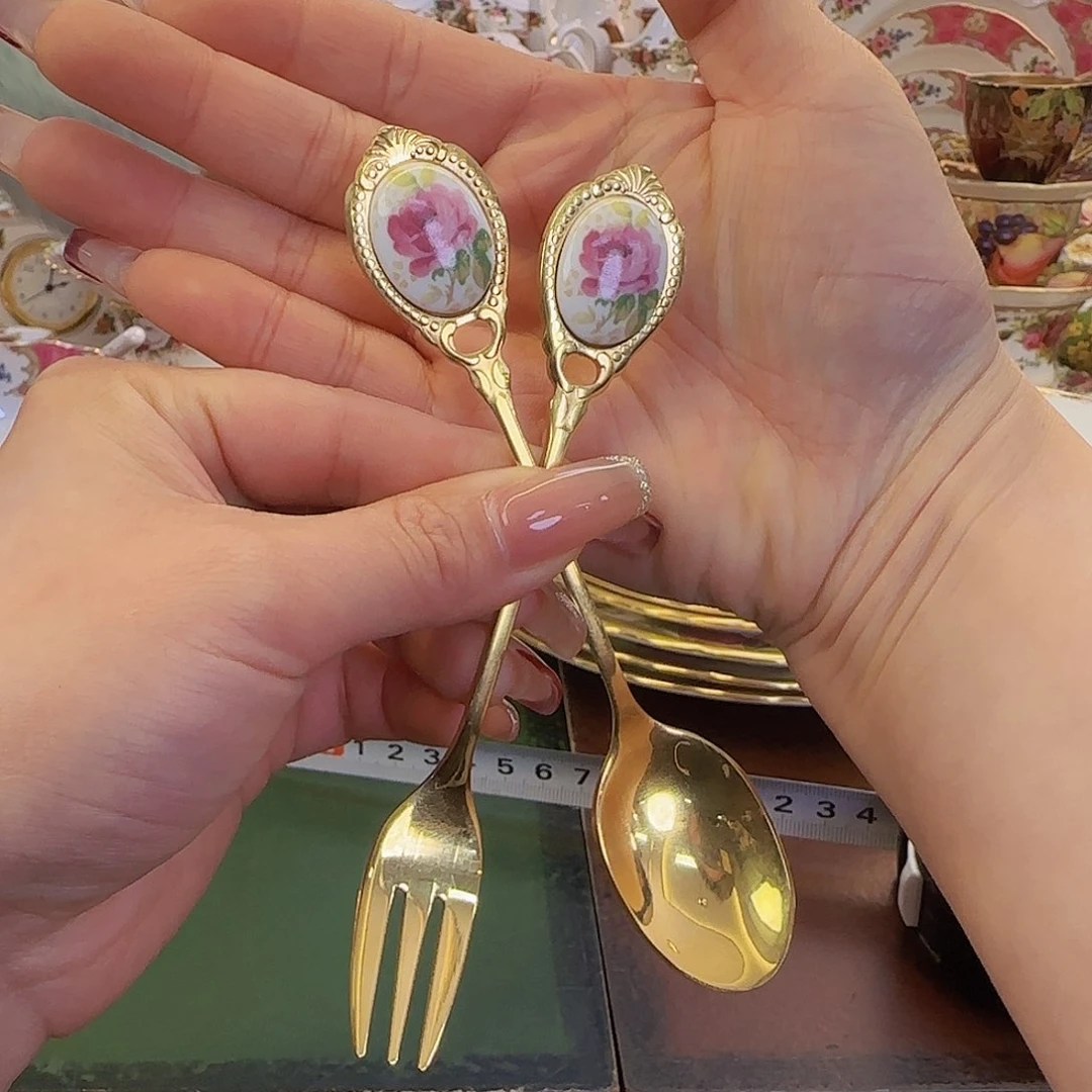 摆件欧洲瓷器收藏鉴赏