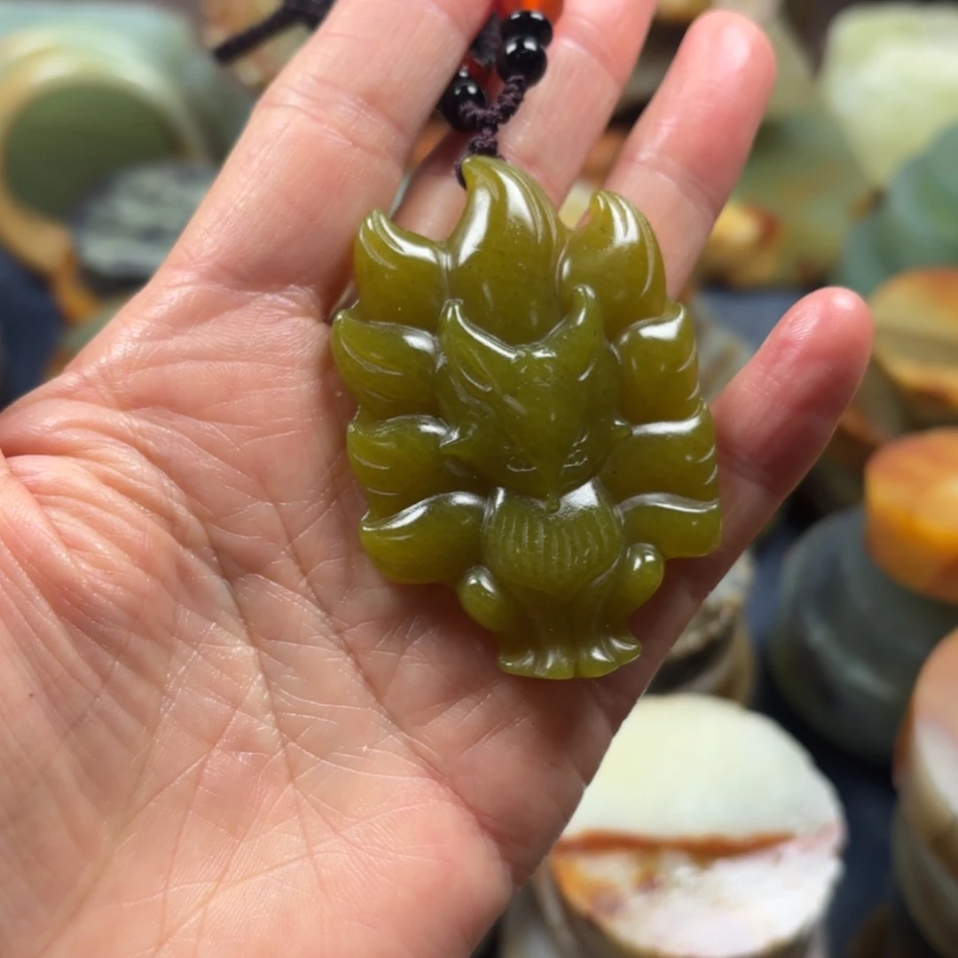 蛇纹石玉未镶嵌珠宝半成品