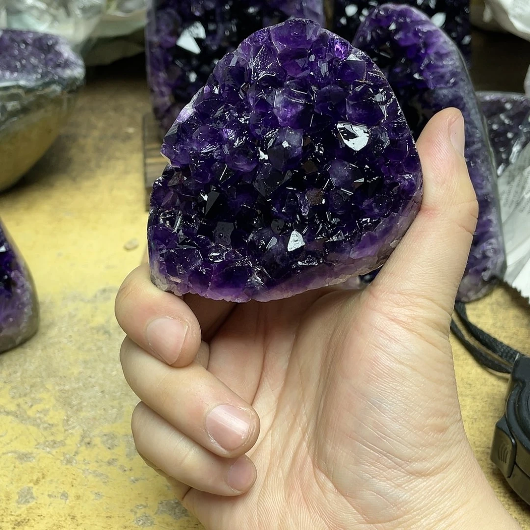 未镶嵌大型摆件（非配饰）紫晶