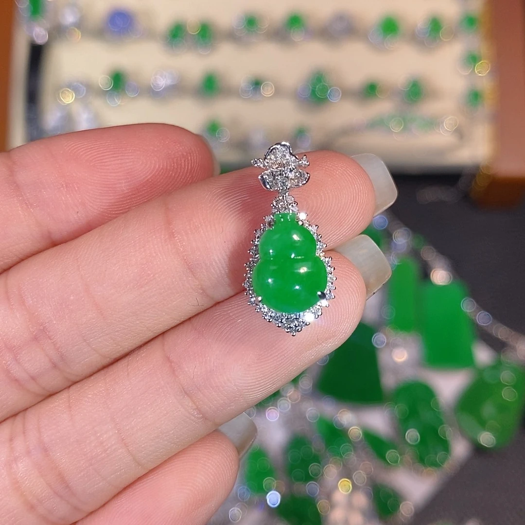 翡翠18K金镶嵌吊坠(不含链)