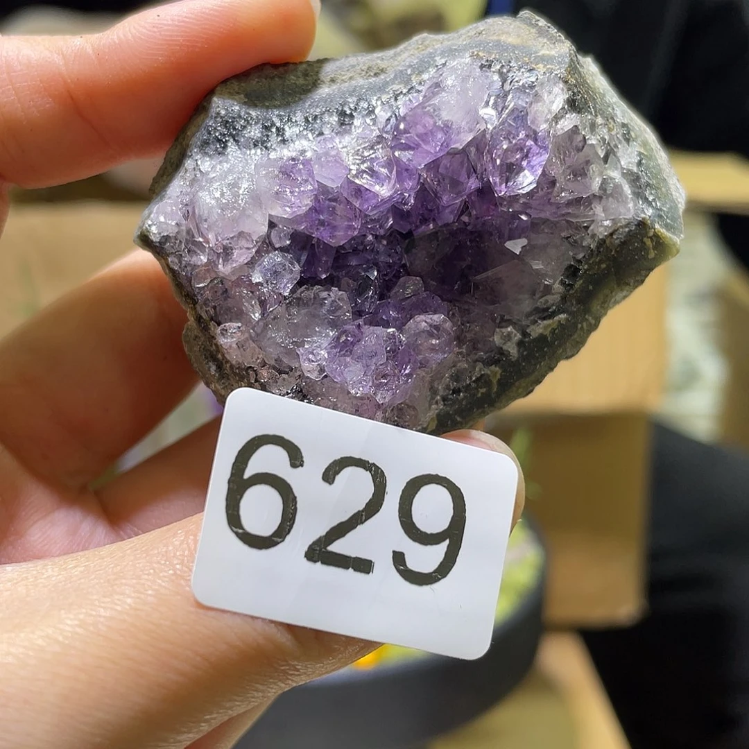 水晶未镶嵌珠宝半成品