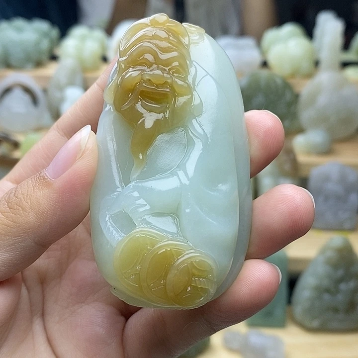 未镶嵌和田玉挂件