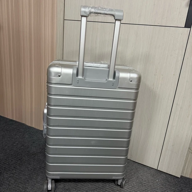 （24寸行李箱）经典旅行箱