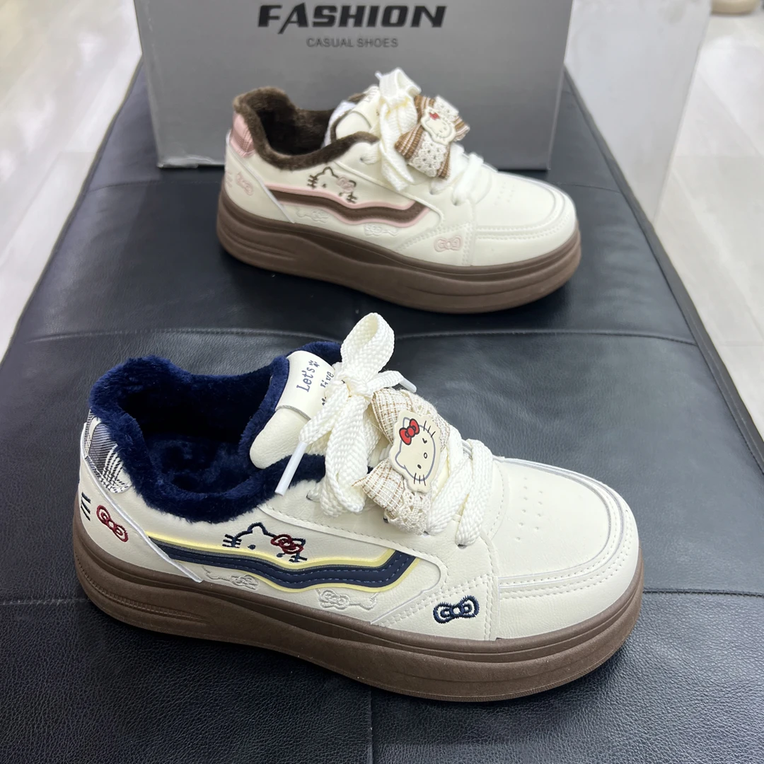 冬季女士加绒耐磨低帮防滑皮革拼接板鞋休闲鞋加绒百搭布鞋高帮鞋