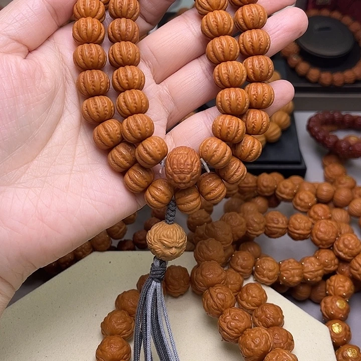 吊坠猴头核桃京八棱手持