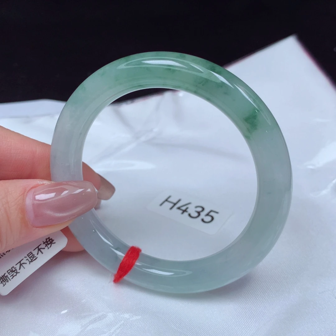 翡翠手镯未镶嵌手镯53