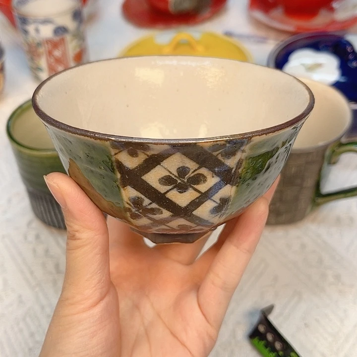 瓷片The first thing