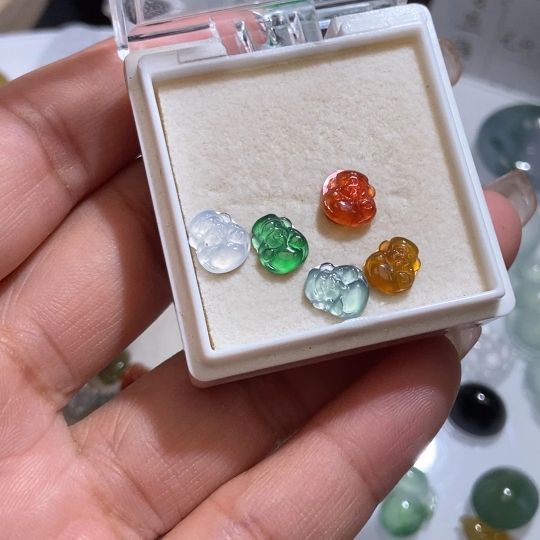 未镶嵌定制翡翠翡翠
