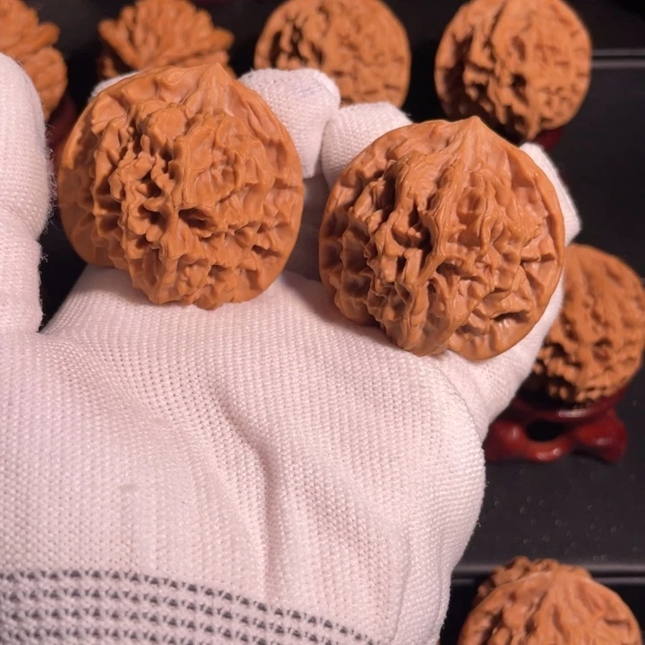 文玩核桃吊坠43官帽