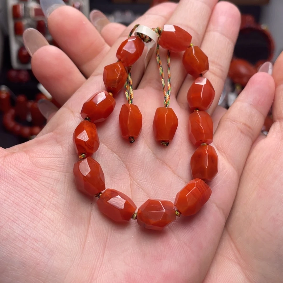 【闪购商品】未镶嵌随行手串南红玛瑙叽**噜