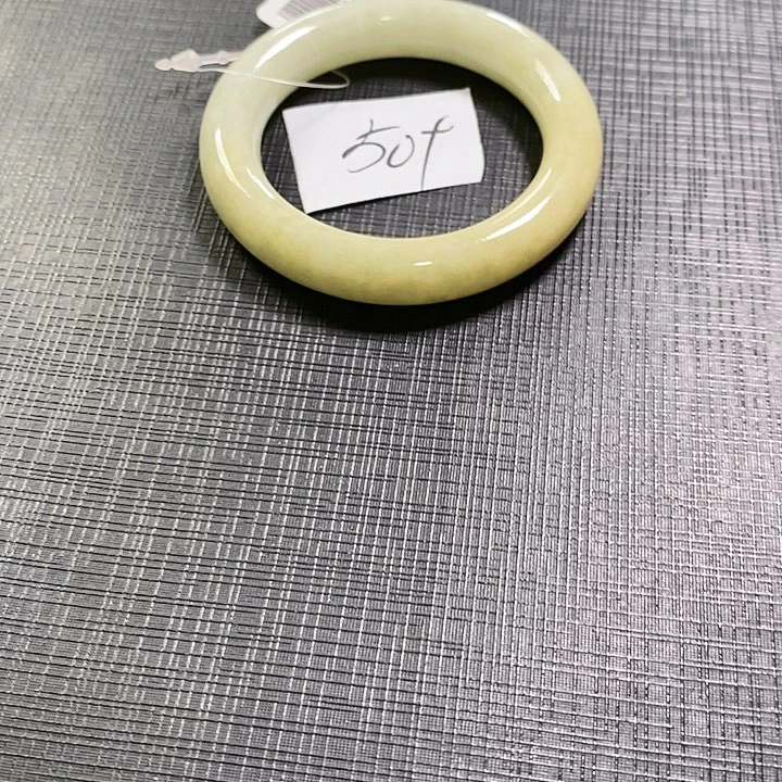 【闪购商品】未镶嵌手镯翡翠