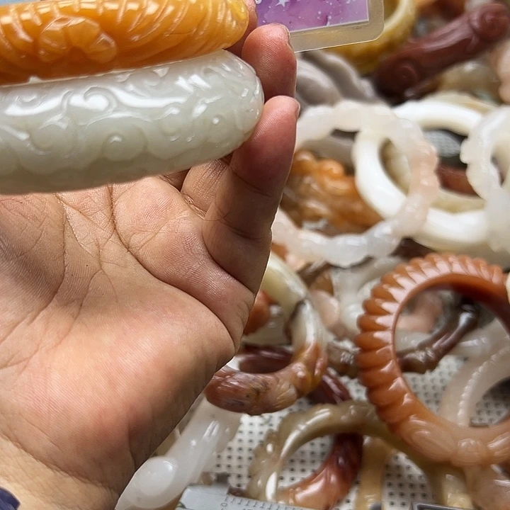 未镶嵌手镯石英岩玉?****ᴘ