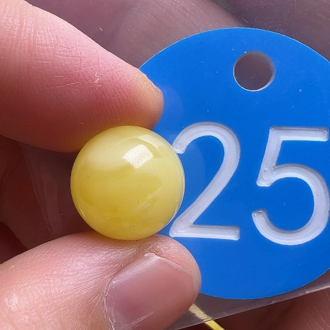 蜜蜡未镶嵌珠宝奇石12.8m m