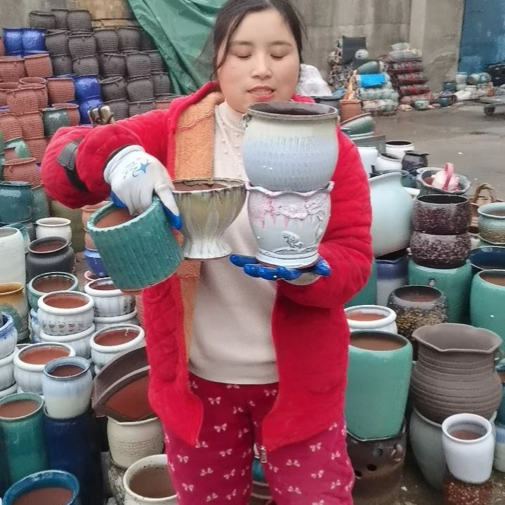 红陶瑕疵四个盆子。。。