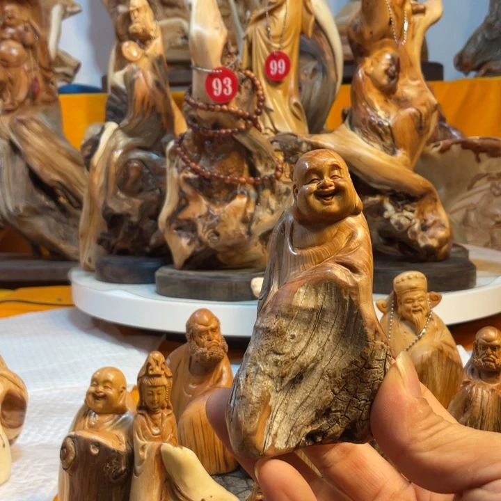 柏木（崖柏）阿*崖柏  弥勒