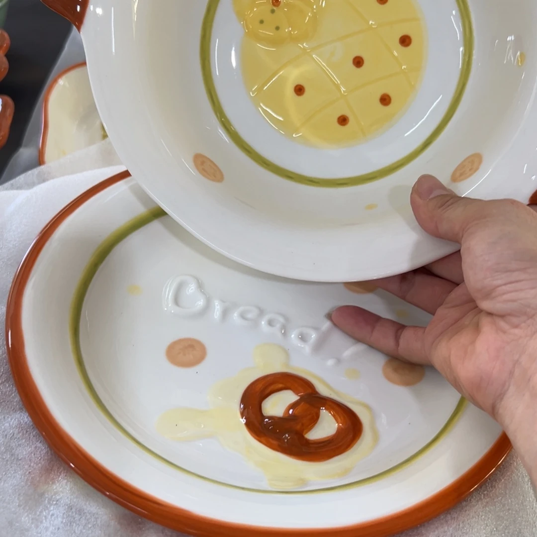 瓷微瑕品介意别拍谢谢！