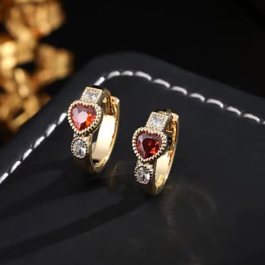 铜合金耳饰 《货号6161》 S桃心小耳圈