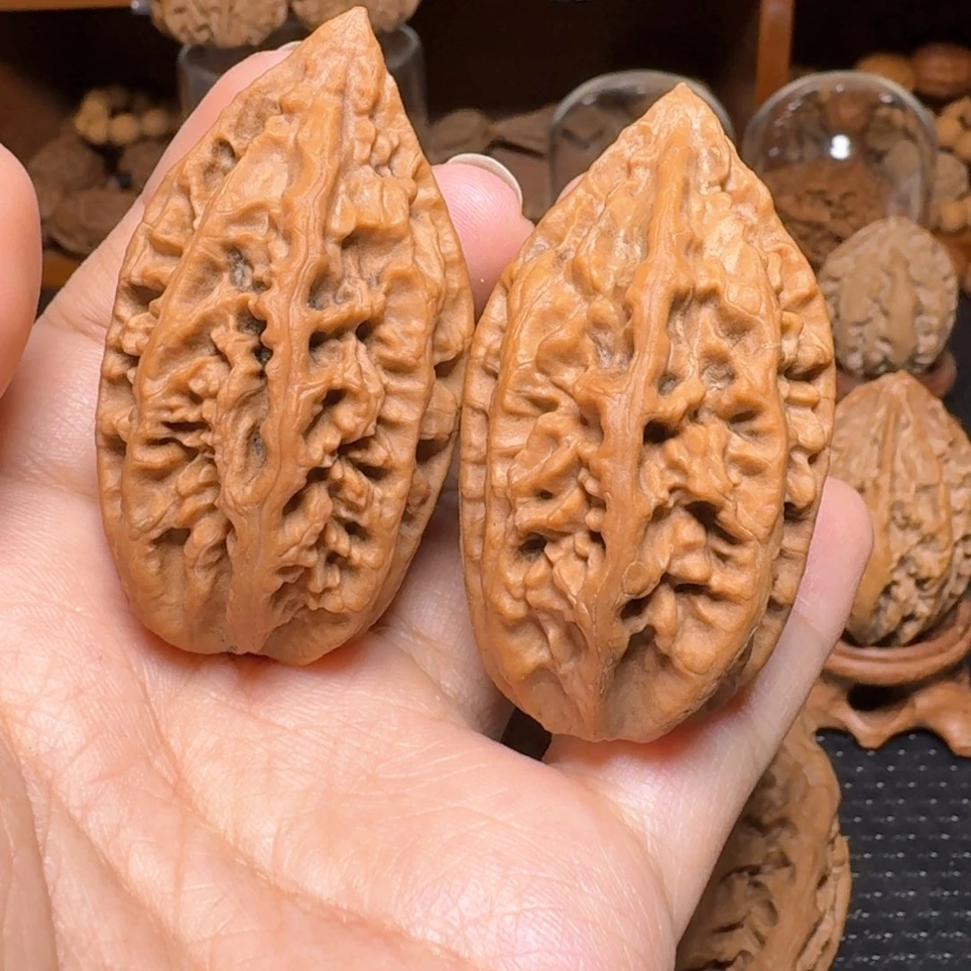 文玩核桃把件柳叶