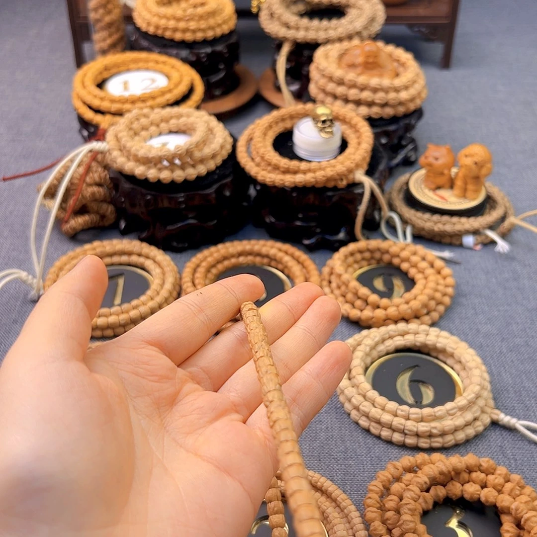 春***饱柏香籽/百香籽手串