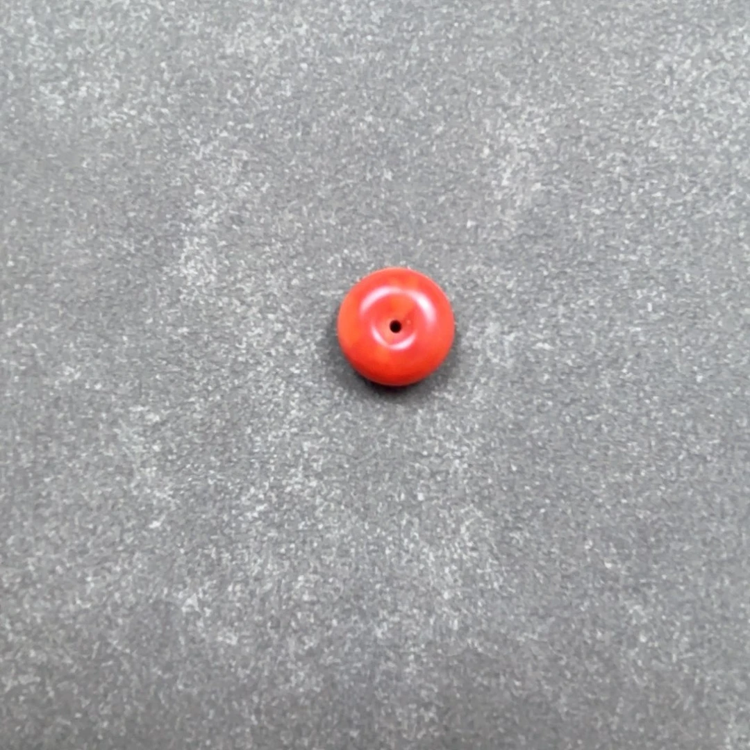 南红玛瑙颈饰合金平***?