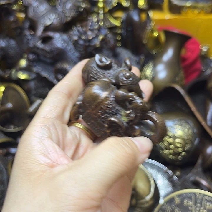 诚信经营精美铜器