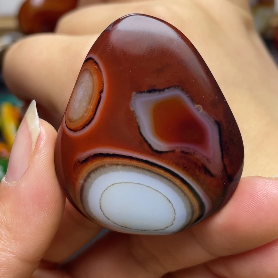玛瑙/玉髓未镶嵌珠宝奇石