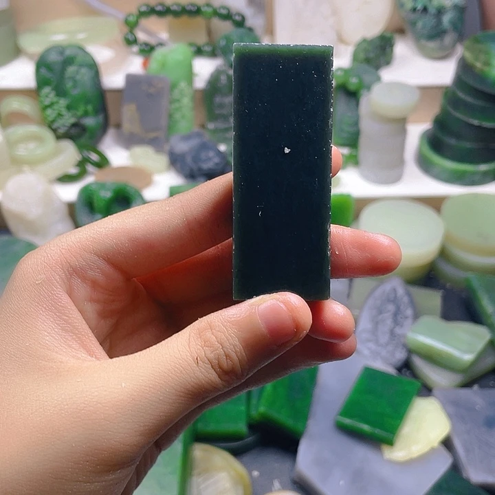 和田玉（碧玉）未镶嵌挂件