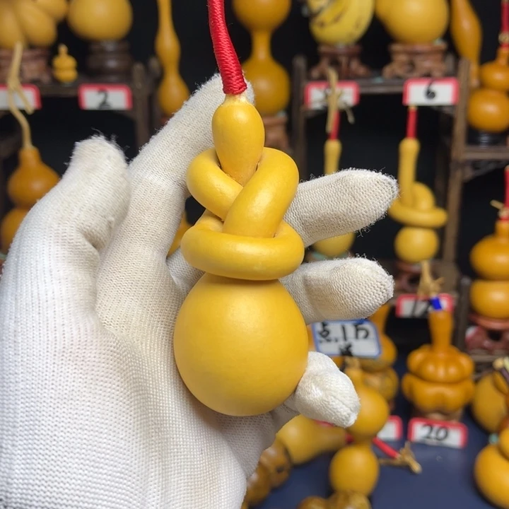 潼***儿木手把厚皮八字扣