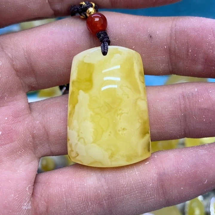 蜜蜡裸石未镶嵌吊坠