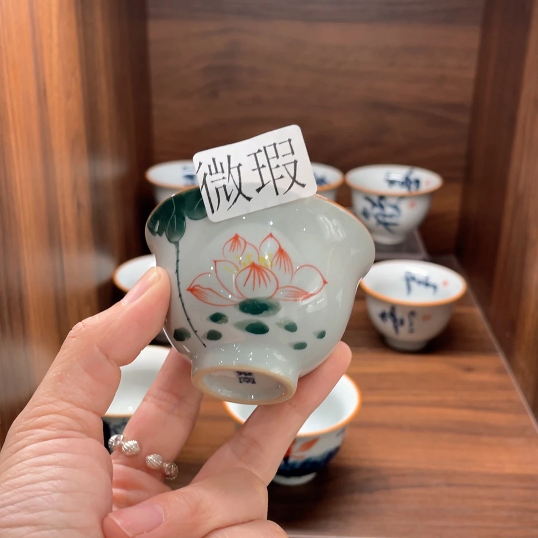 釉下手绘茶具微瑕