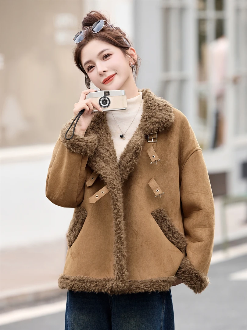 小个子短款西装领毛呢大衣女2025冬季新款高级感皮毛一体呢子外套