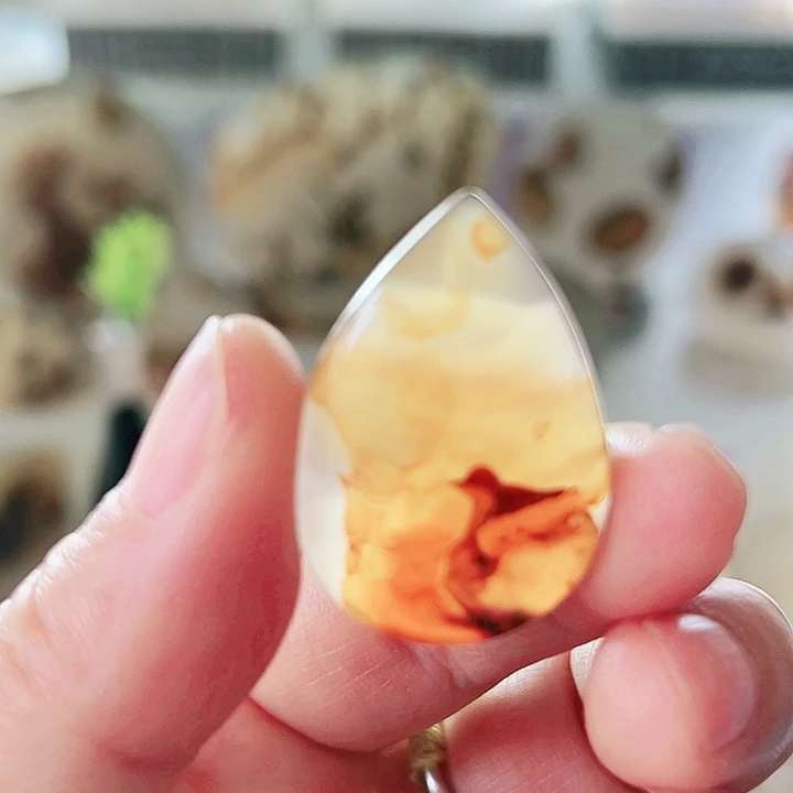 玛瑙/玉髓颈饰未镶嵌