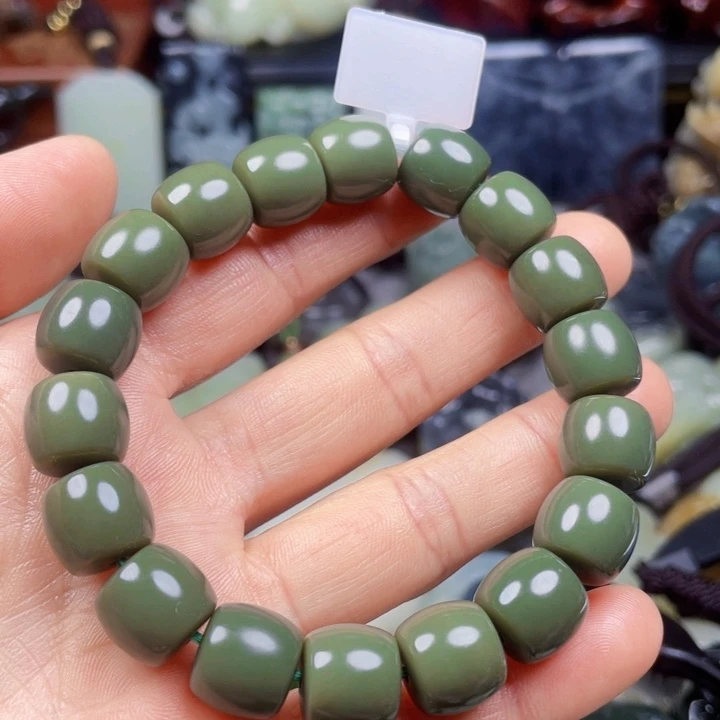 和田玉挂件未镶嵌醉**生