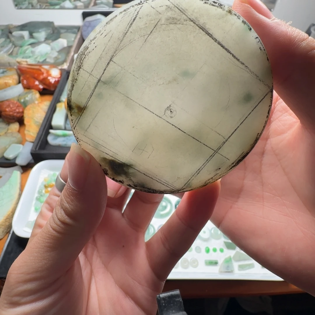 定制翡翠未镶嵌材料