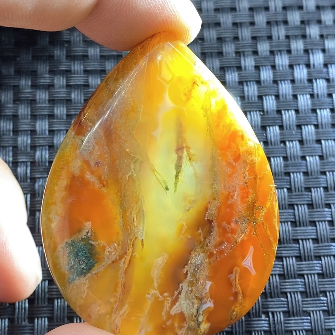 玛瑙/玉髓颈饰未镶嵌通*