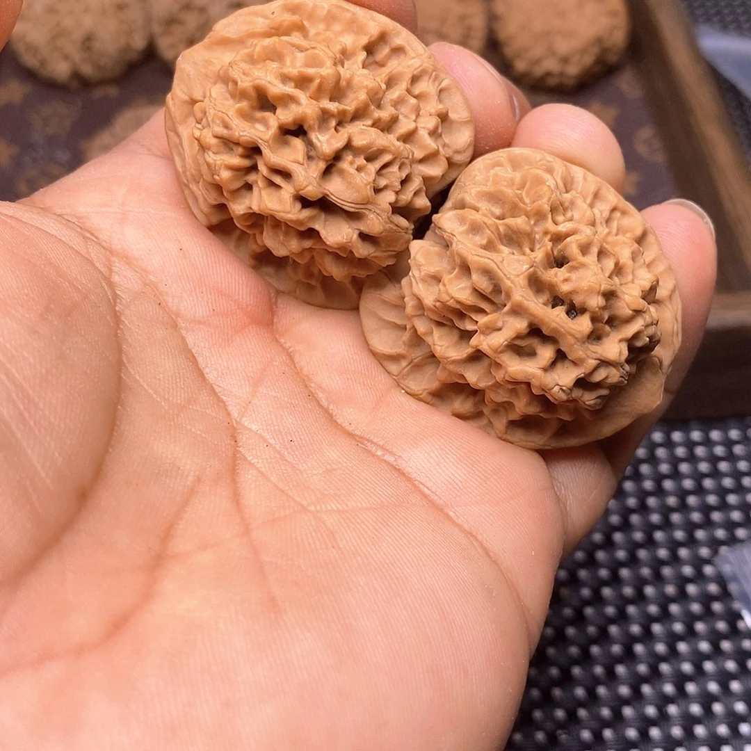 猴头核桃吊坠核桃吊坠4
