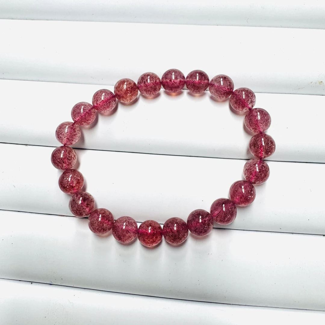 天然草莓晶手串鸽血红（8mm）4000