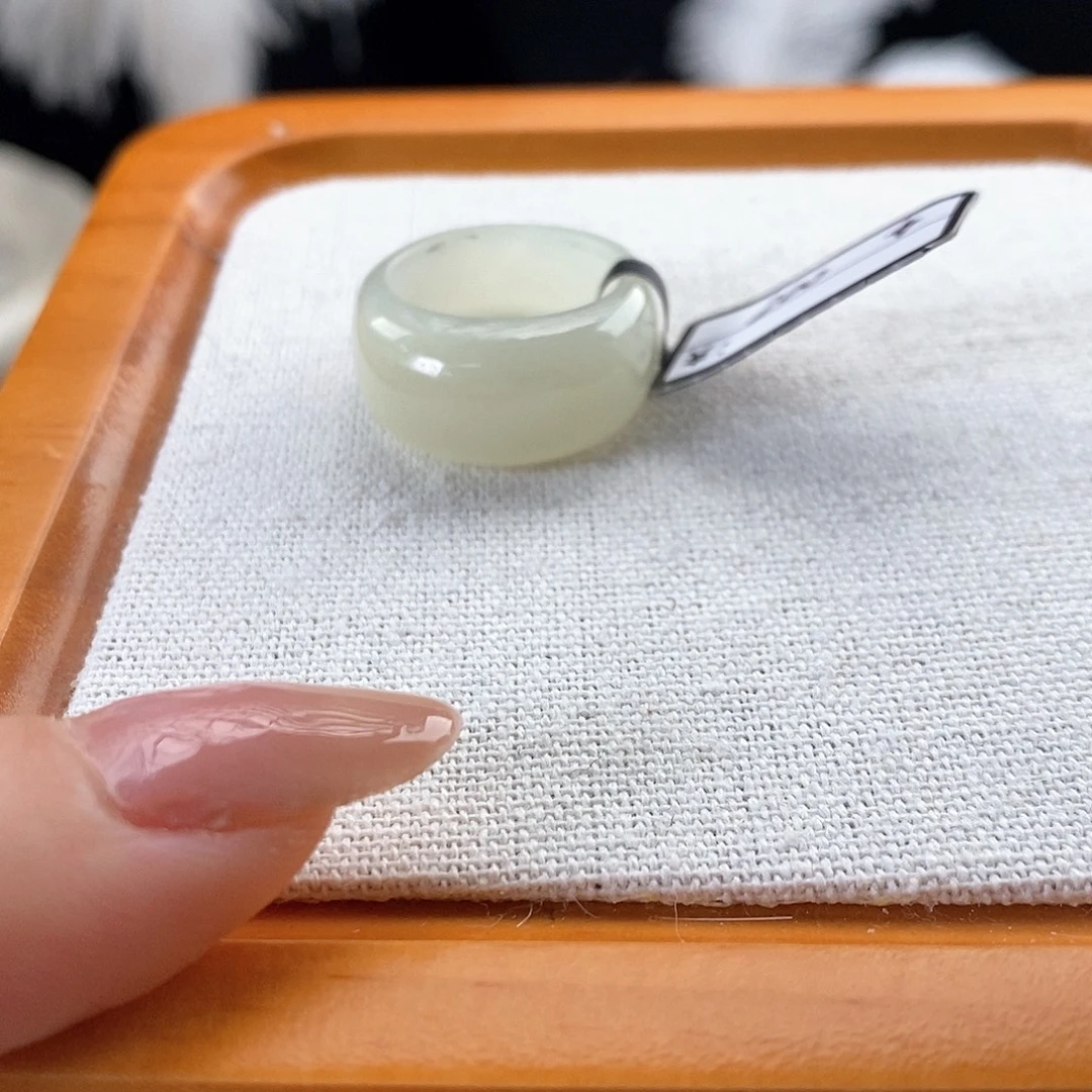 和田玉未镶嵌戒指r50晴水馒头17.2