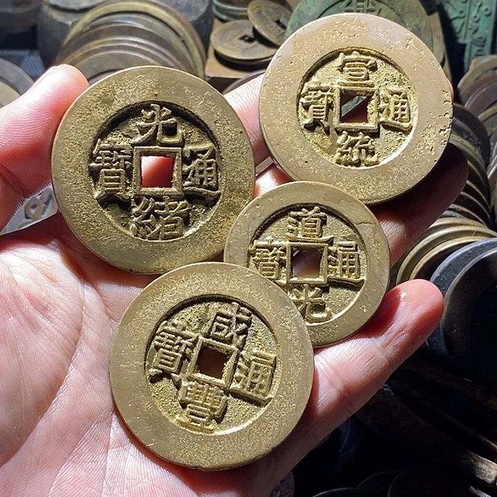 不***白铜现代工艺品仿制品