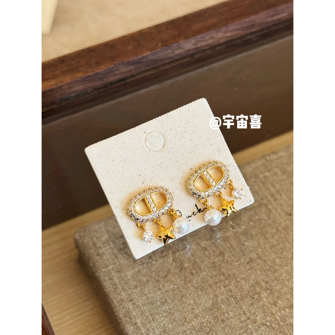 铜合金锆石耳饰 I2-309【金色白锆猪鼻子坠贝珠五角星耳钉】