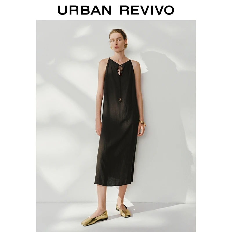UR2025秋季新款女装休闲设计感度假风挂脖连衣裙UWM750096