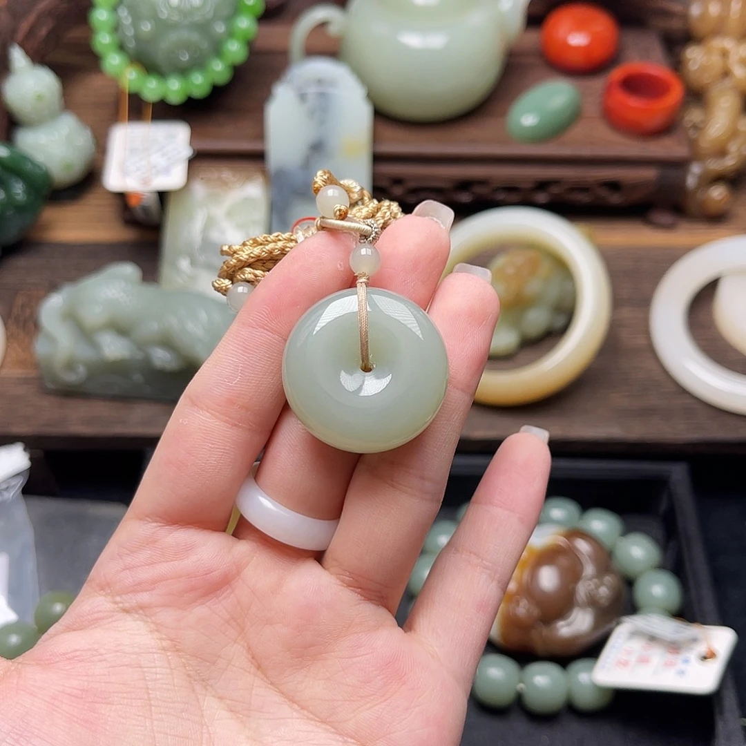 和田玉未镶嵌吊坠(不含链)且末青白平安扣 821328