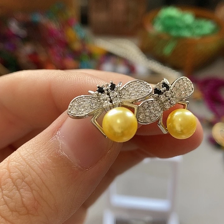 花岗石铁合金锆石铁合金