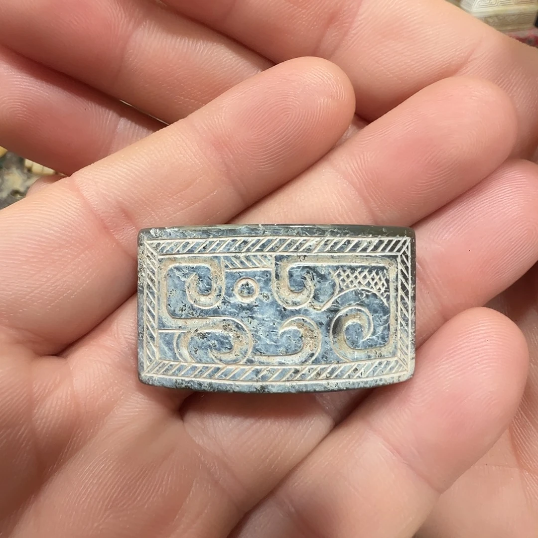 和田玉（糖玉）未镶嵌挂件