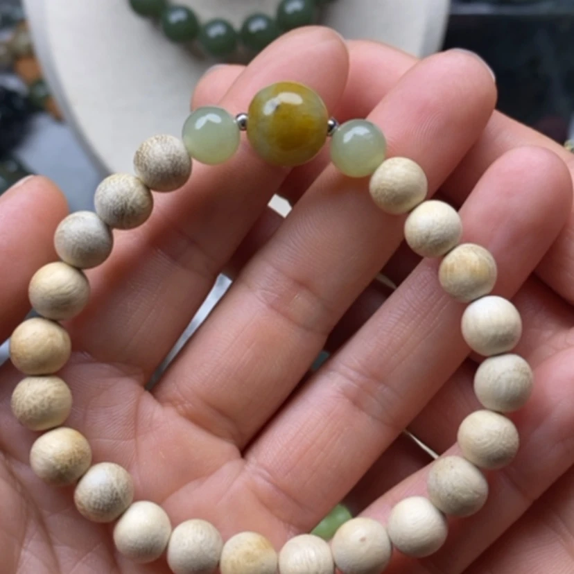 【闪购商品】未镶嵌手链岫岩河磨玉（透闪石质玉）